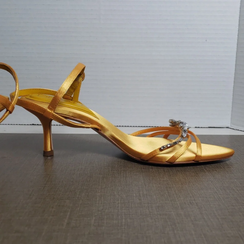 Deltan Yellow Aria Satin Jewel Ornament Dress Sandals - SZ‎ 7 - NWOT